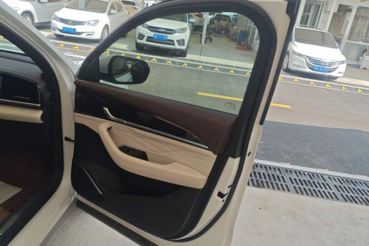 Used Geely Auto Monjaro L 2021 2.0TD DCT EVO Two-Wheel Drive Smart Luxury Version
