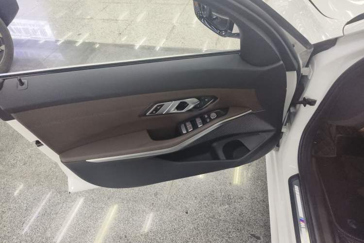 Used BMW 3 Series 2023 320Li M Sport Package
