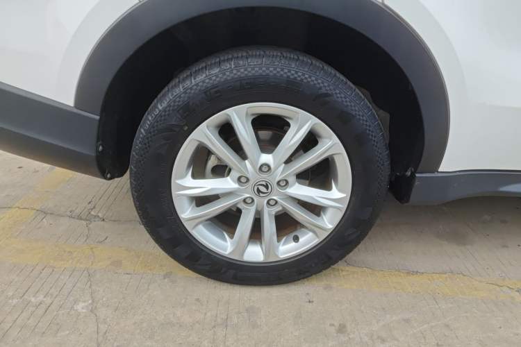 Used Dongfeng Fengon 580 2017 1.8L Manual Comfort Model
