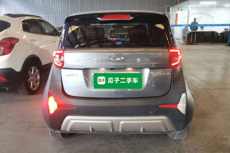 Used Chery Little Ant 2022 Sweet Pink Edition Half-Sugar Version Lithium Iron Phosphate 29.2 kWh 30 kW 301 km
