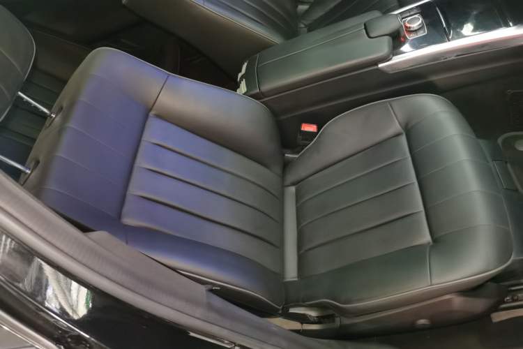 Used Mercedes-Benz E-Class 2015 Restyled E 260 L Sport Edition
