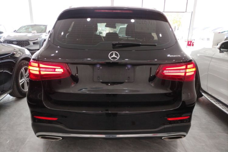 Used Mercedes-Benz GLC 2018 GLC 260 4MATIC Luxury Model
