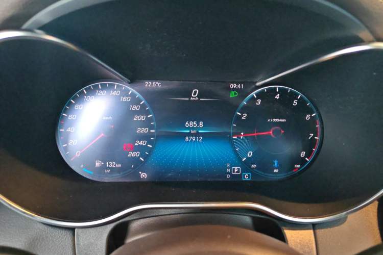 Used Mercedes-Benz GLC 2020 Facelifted GLC 260 L 4MATIC Dynamic Edition
