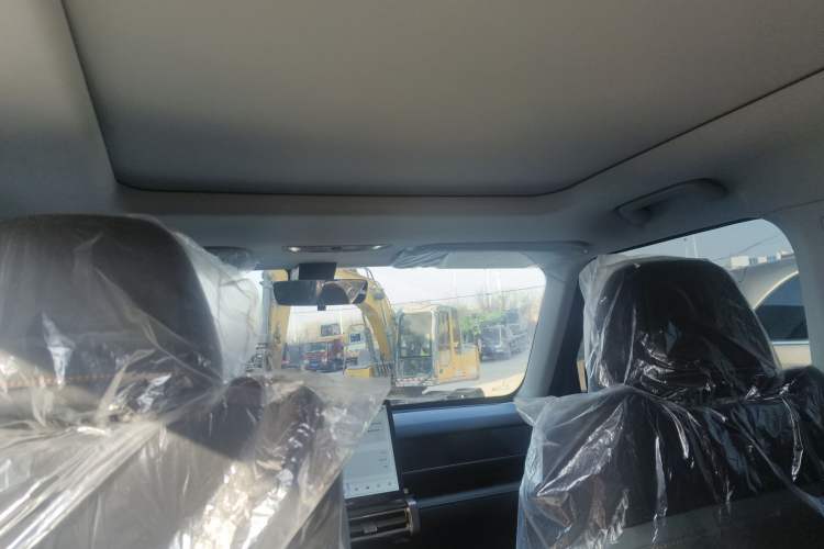 Used  03 2024 472km Four-Wheel Drive Long-Range Version
