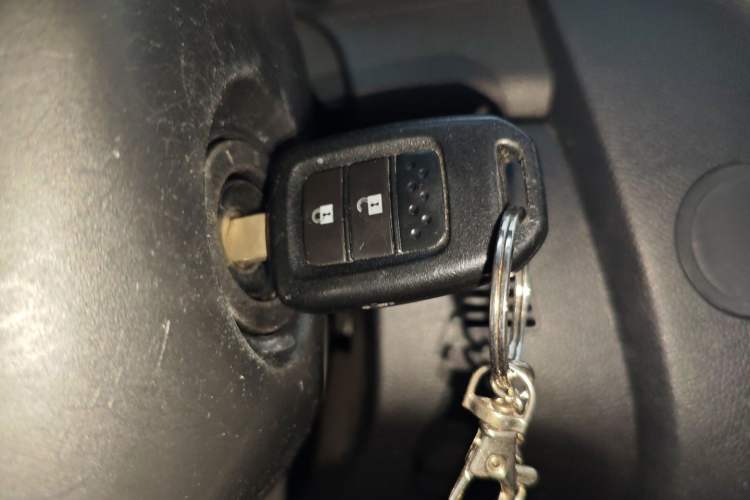 Used Honda Fit 2014 1.5L SE CVT Fashion Model