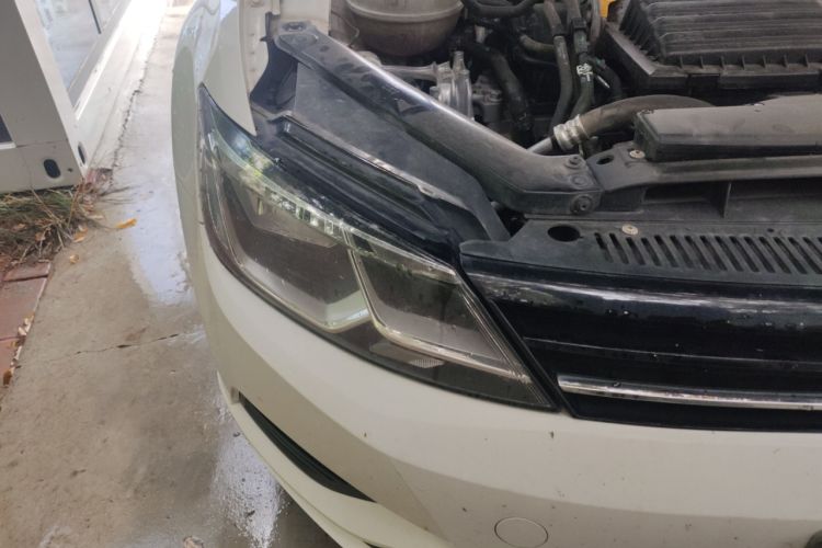 Used Volkswagen Lamando 2015 230TSI DSG Fashion Edition
