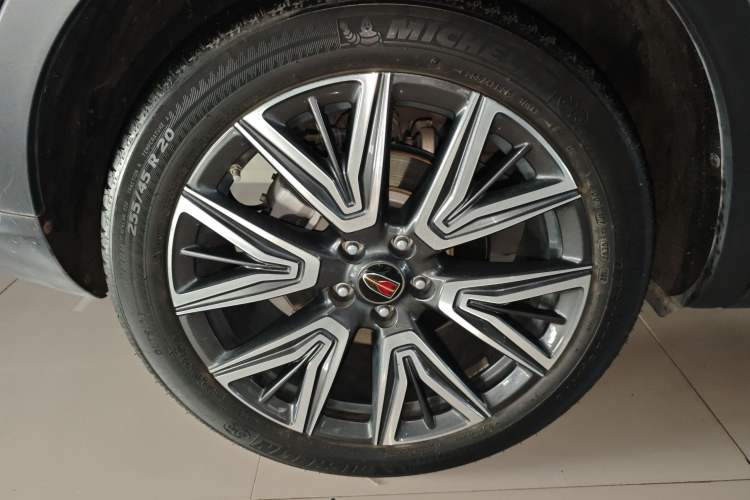 Used Hongqi HS5 2022 Facelifted Version 2.0T Smart Connect Flagship All-Wheel-Drive Edition