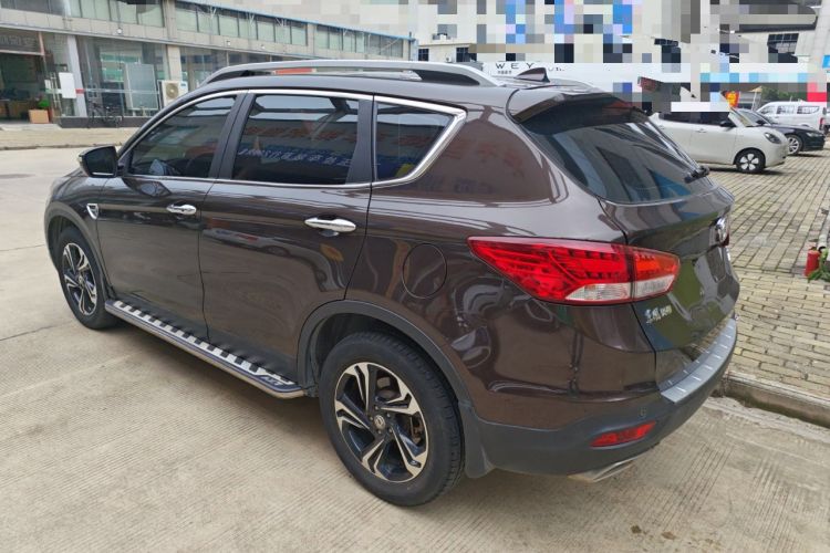 Used Dongfeng Aeolus AX7 2016 2.3L Automatic ZhiZun Version
