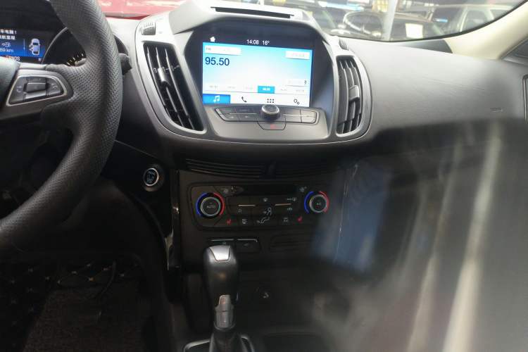 Used Ford Kuga 2017 EcoBoost 180 Two-Wheel-Drive Luxury Wing Edition