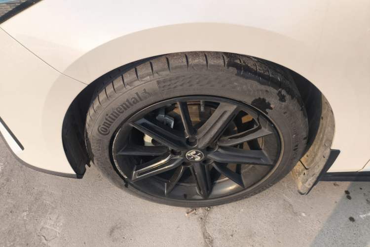 Used Changan UNI-V 2022 1.5T Prestige Version