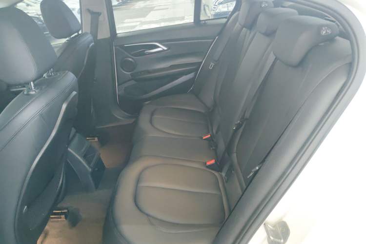 Used BMW 1 Series 2018 118i Sport Edition