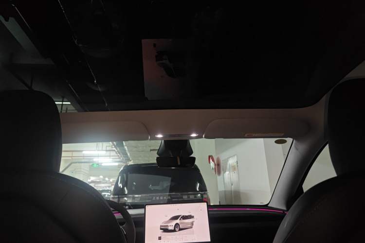 Used Tesla Model Y 2025 Long-Range All-Wheel Drive First Edition
