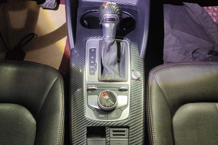 Used Audi A3 2020 Restyled Limousine 35 TFSI Ambition Version China VI
