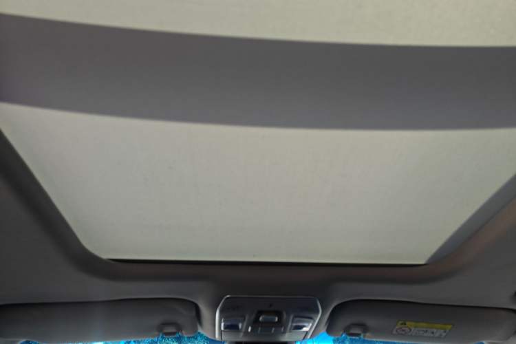 Used Geely Auto Emgrand GT 2020 Revised 1.8T Navigation Edition
