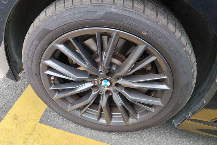 Used BMW 3 Series 2024 330i M Sport Night Edition Package
