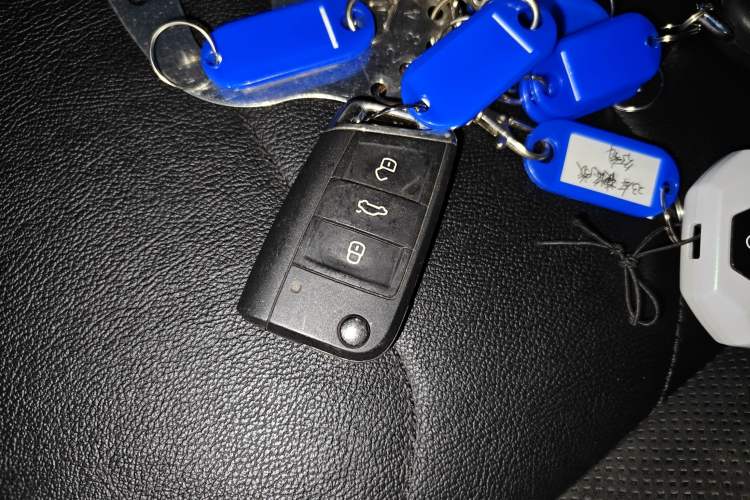 Used Volkswagen Tayron 2020 330TSI Two-Wheel Drive Luxury Smart Connectivity Version
