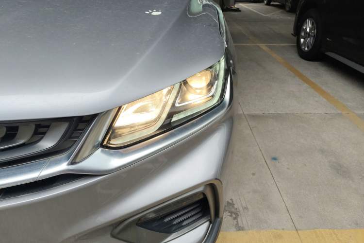 Used Geely Auto Coolray 2019 260T DCT Knight China VI Standard
