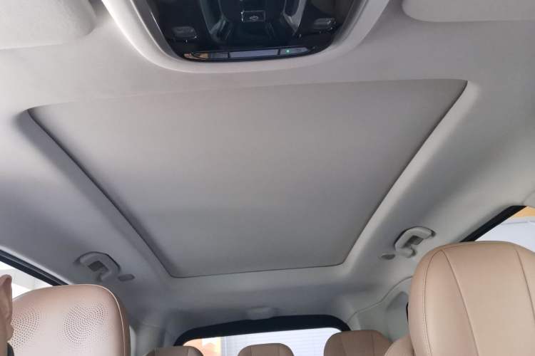 Used Chery Tiggo 8 L 2024 2.0T Two-Wheel Drive Prestige Version 5 Seats