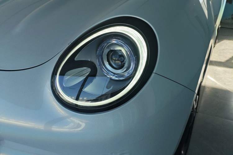 Used ORA Good Cat 2021 400km Standard Range Athena Edition Lithium-Ion Battery
