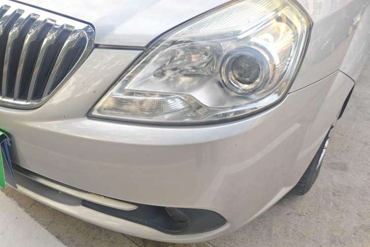 Used Buick Excelle 2013 1.5L Automatic Classic Model
