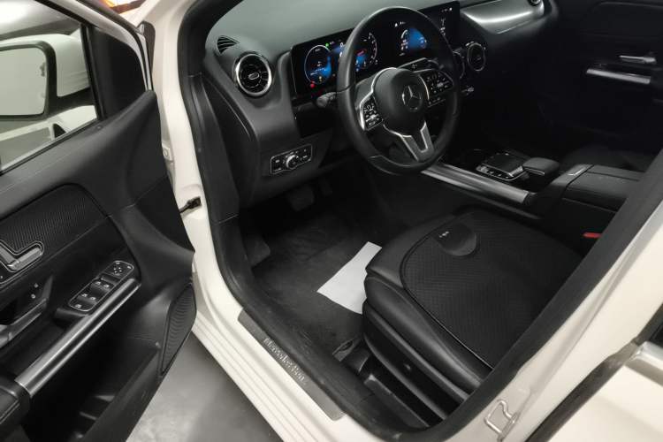 Used Mercedes-Benz B-Class 2020 B 200 Fashion Model