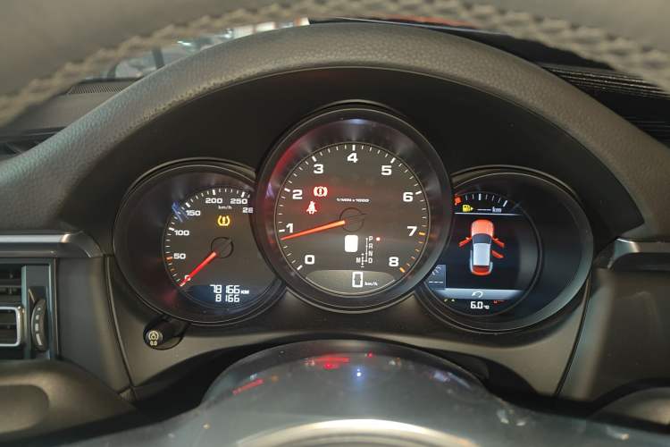 Used Porsche Macan 2018 Macan 2.0T
