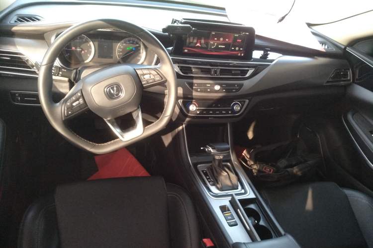 Used Changan Ruicheng CC 2021 Blue Whale Edition 1.5T DCT Luxury Model
