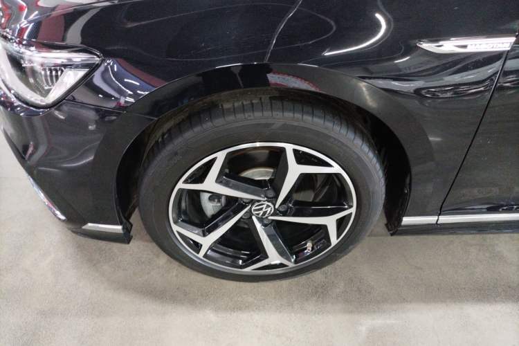 Used Volkswagen Magotan 2023 2 Million Units Commemorative Edition 330TSI DSG Luxury Version