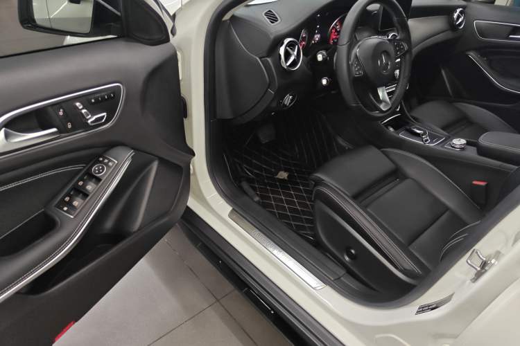 Used Mercedes-Benz GLA 2018 GLA 220 4MATIC Sport Edition