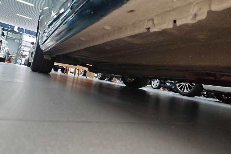 Used Roewe 950 2017 30T Internet Executive Supreme Edition
