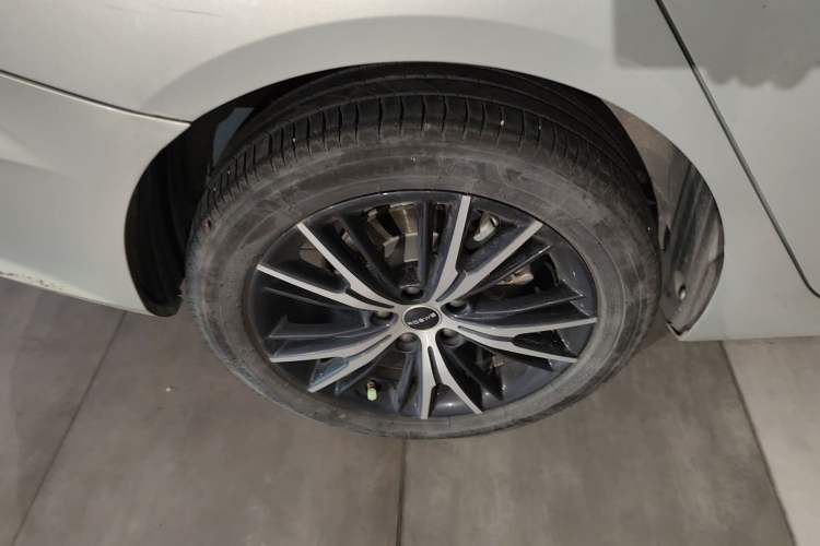 Used Roewe Ei5 2021 500 Admiration Edition
