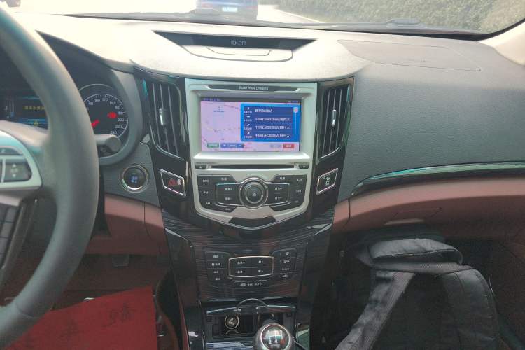 Used BYD Surui 2015 Revised Version 1.5L Manual Luxury Edition
