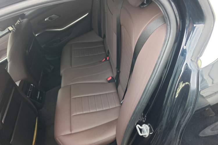 Used BMW 3 Series 2021 Facelifted 320Li M Sport Package
