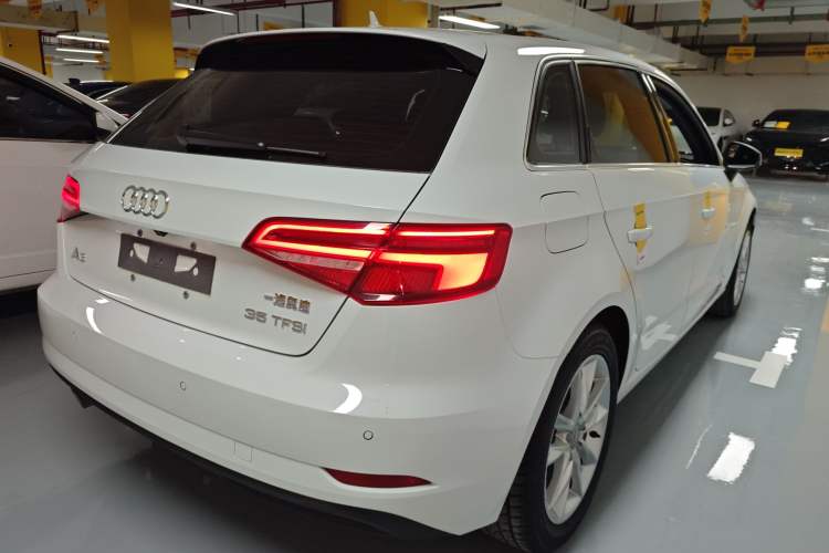 Used Audi A3 2018 30th Anniversary Edition Sportback 35 TFSI Ambition Model
