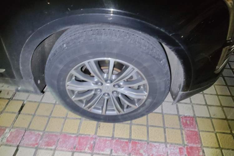 Used Cadillac XT5 2018 25T Luxury Model
