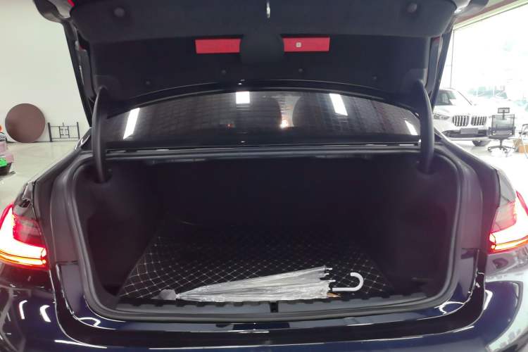 Used BMW 3 Series 2023 325i M Sport Night Edition Package