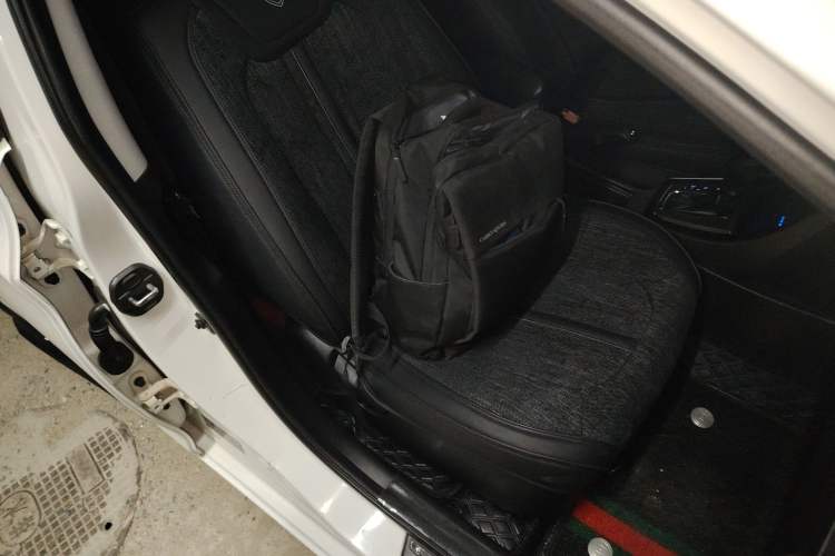 Used Hyundai Elantra 2013 1.6L Automatic Leading Model