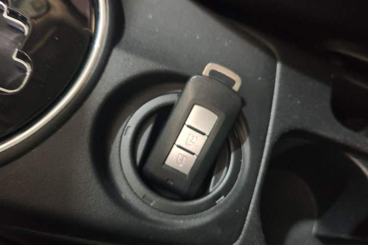 Used Mitsubishi ASX 2018 2.0L CVT Two-Wheel Drive Deluxe Edition
