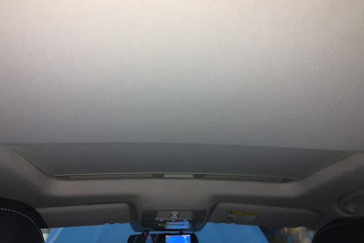 Used Roewe i5 2019 1.5L Automatic 4G Connected Langhao Edition