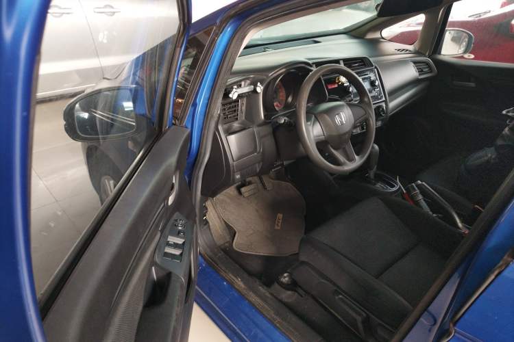 Used Honda Fit 2014 1.5L LX CVT Comfort Model