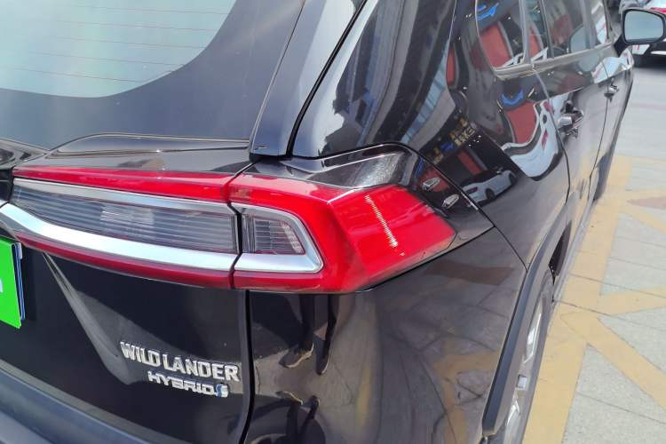 Used Toyota Wildlander 2022 Dual-Engine 2.5L E-CVT Two-Wheel Drive Luxury Edition
