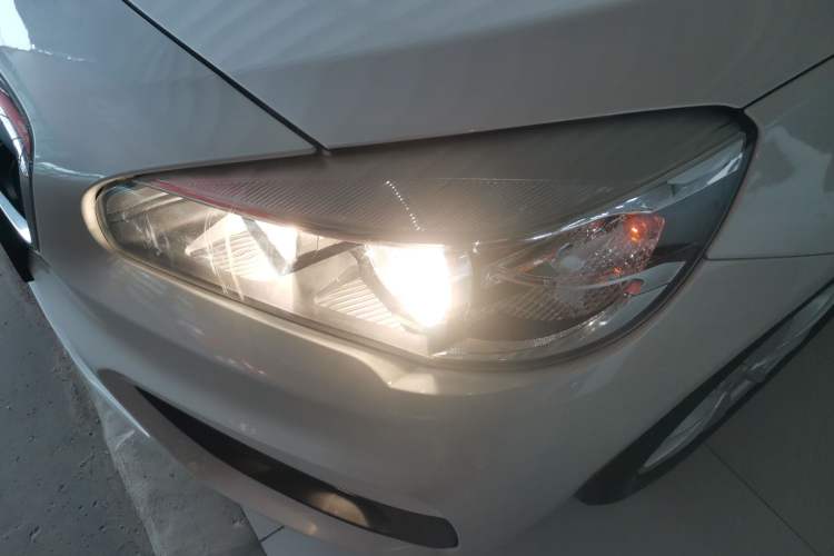 Used BMW 2 Series Active Tourer 2016 218i Fashion Model
