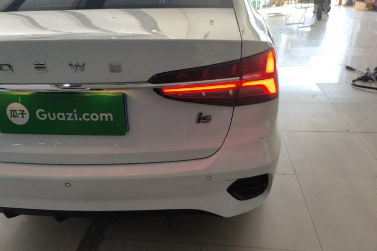 Used Roewe i5 2021 1.5L CVT Platinum Edition
