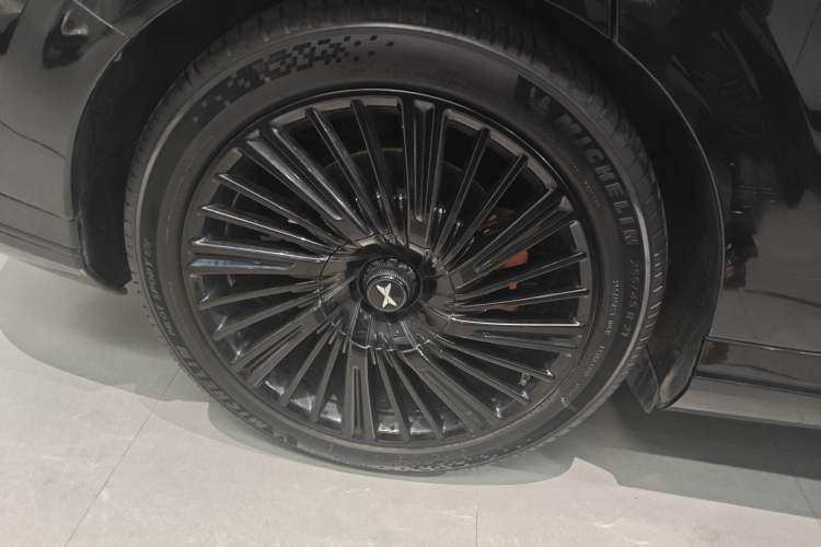 Used XPeng G9 2025 625 Long-Range Max
