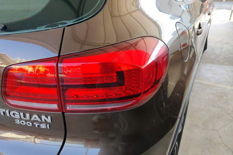 Used Volkswagen Tiguan 2016 300TSI Automatic All-Wheel Drive Luxury Edition
