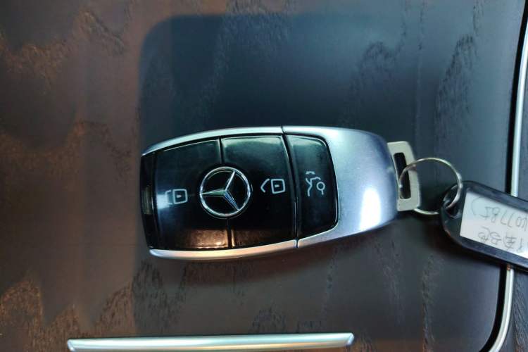 Used Mercedes-Benz E-Class 2019 Restyled E 300 L Sport Luxury Edition