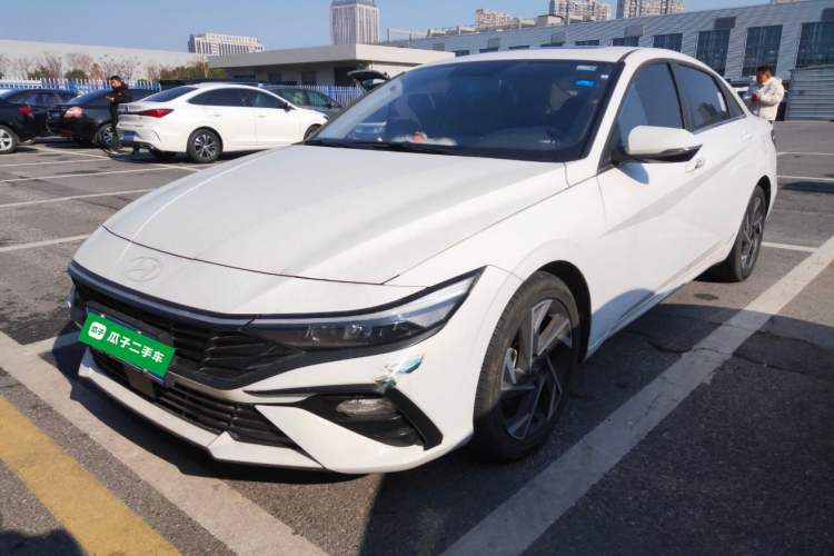 Used Hyundai Elantra 2023 1.5L CVT GLX Elite Edition