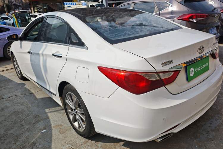 Used Hyundai Sonata 2014 2.0L Automatic Luxury Edition