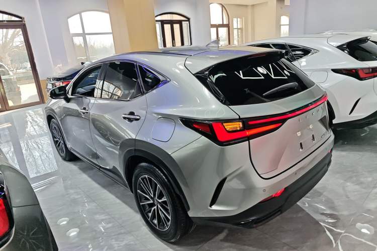 Used Lexus NX 2023 350h Front-Wheel-Drive Chuan Yue Edition
