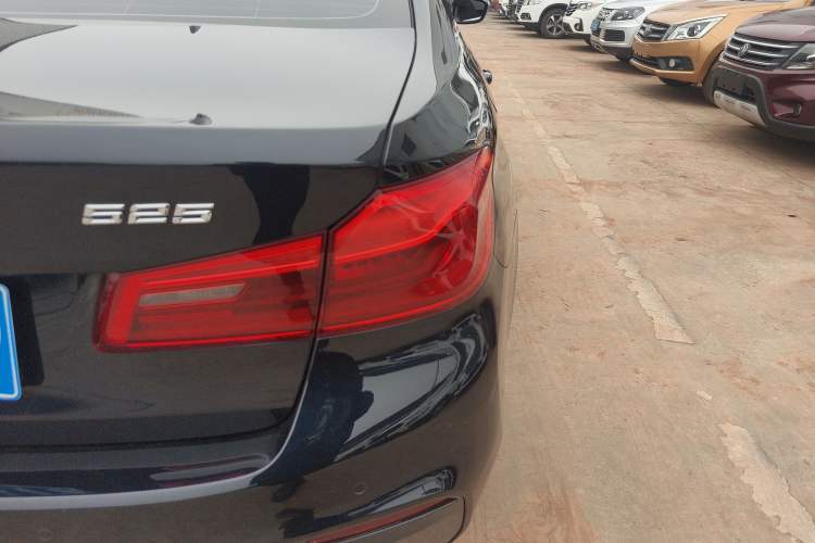 Used BMW 5 Series 2020 525Li M Sport Package
